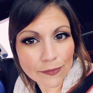 Meet your Posher, Carrie